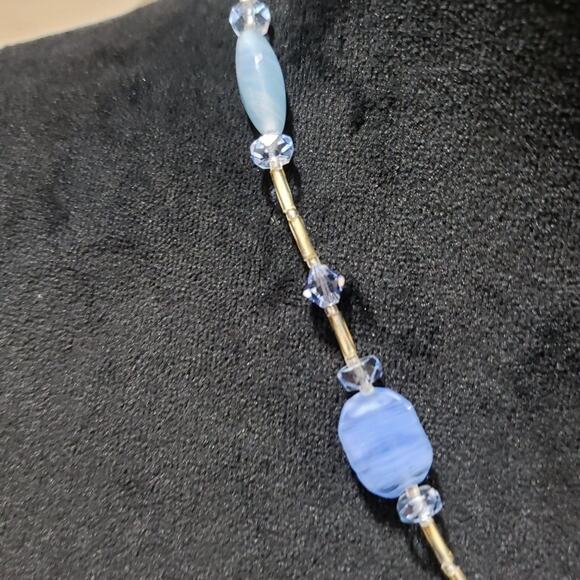 Womens Oval Blue & White Glass Beaded Pendant Necklace - Picture 5 of 6